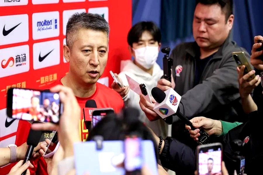 爱游戏体育下载-包含队员伤愈复出，助球队赢得关键一战的词条