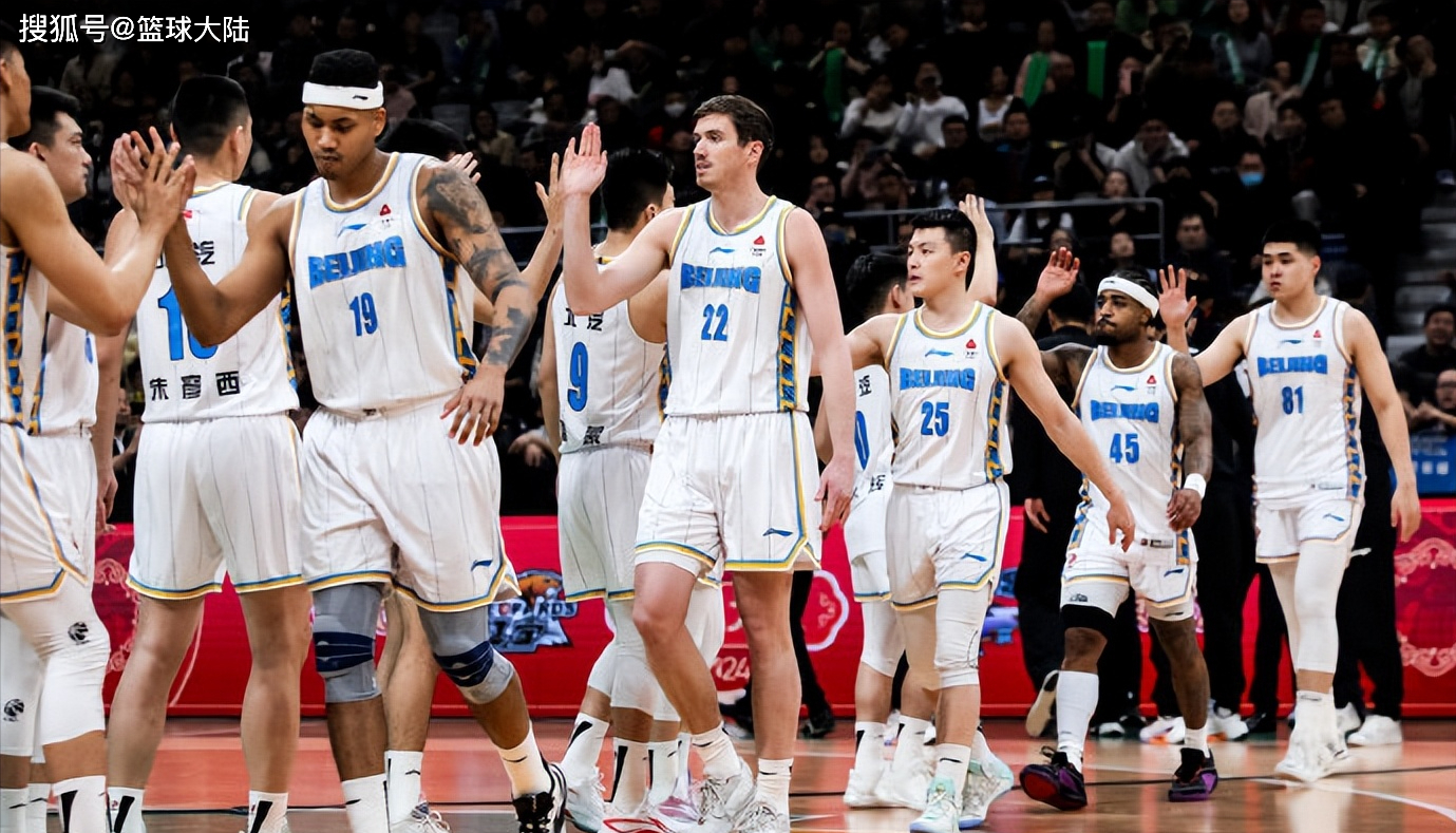 包含队员伤愈复出,助球队赢得关键一战的词条 包含队员伤愈复出,助球队赢得关键一战的词条