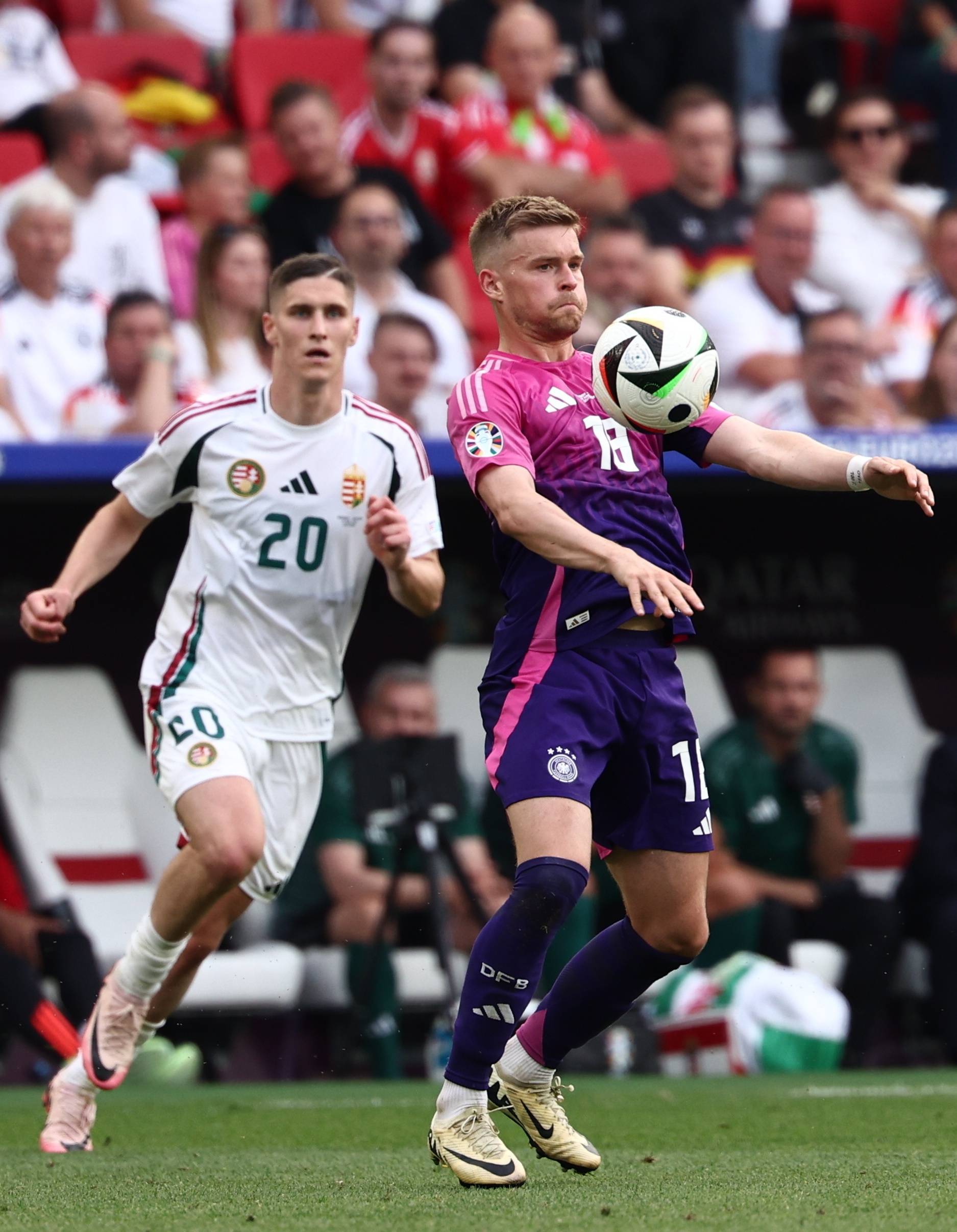 爱游戏官网网页版入口-包含德国力克保加利亚，顺利闯入欧洲杯正赛的词条