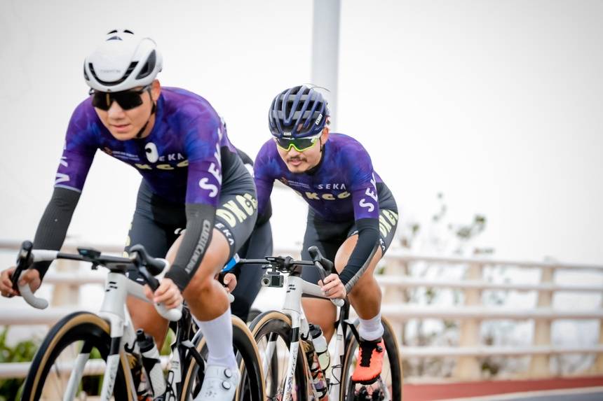 哥伦比亚选手一箭斩获胜利，笑傲赛场的简单介绍