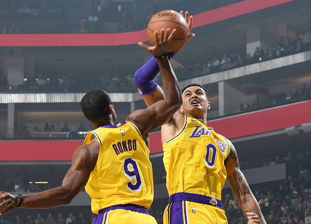 爱游戏在线登录-包含湖南队紧张比赛中取得三连胜，士气高涨的词条