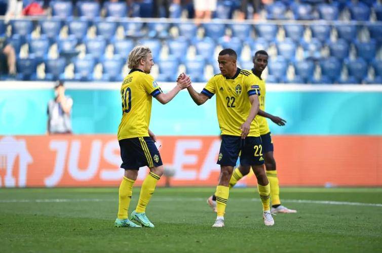 包含精彩对抗!欧国联比赛出现劲爆一幕的词条 包含精彩对抗!欧国联比赛出现劲爆一幕的词条