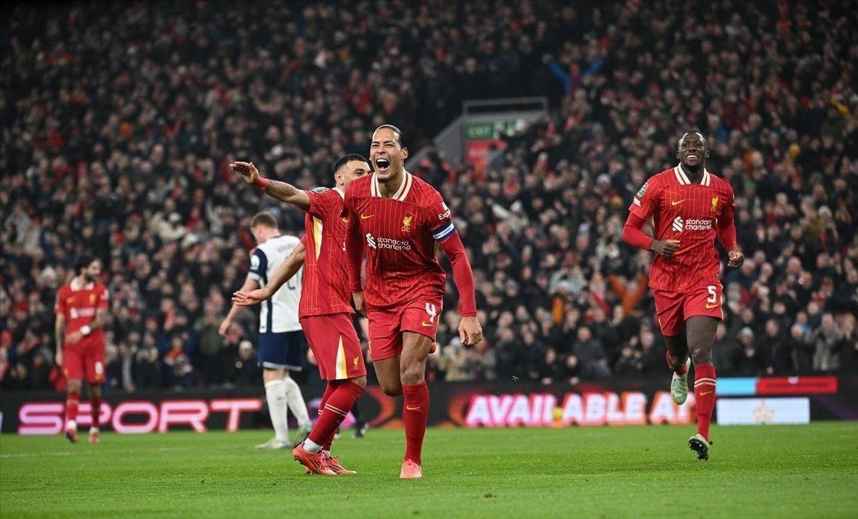 关于利物浦后防连续失误,主力球员备战压力增大的信息 关于利物浦后防连续失误,主力球员备战压力增大的信息