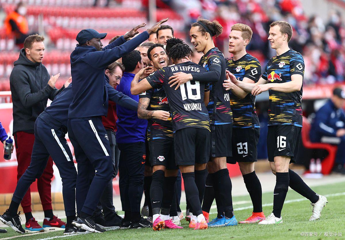 爱游戏网页版入口-RB莱比锡球员战意昂扬，全力以赴，决胜关头的简单介绍