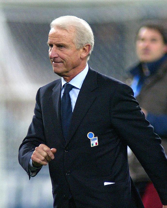 草根足球比赛中涌现出一位年轻天才球员的简单介绍 草根足球比赛中涌现出一位年轻天才球员的简单介绍