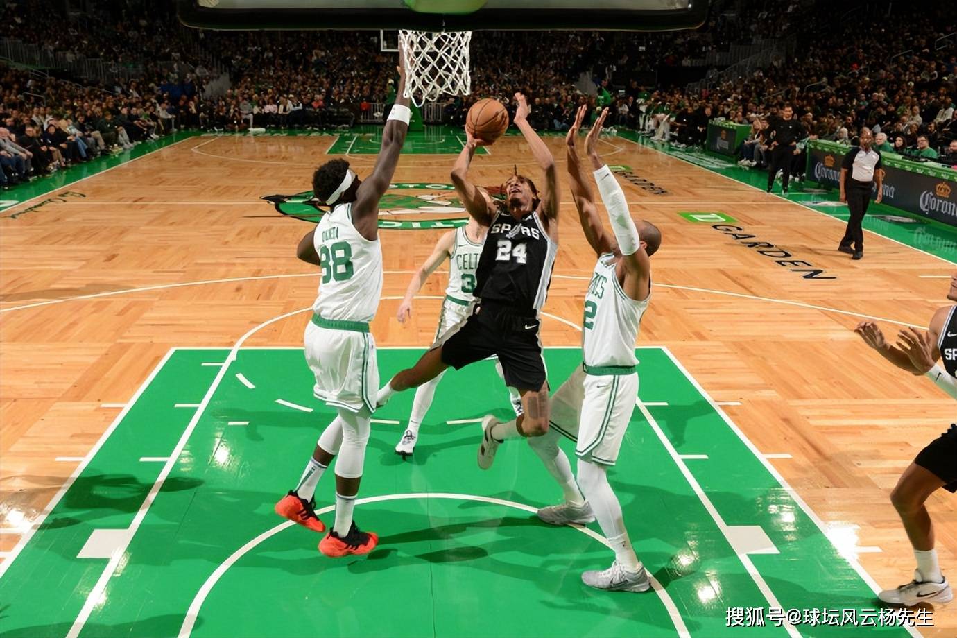 凯尔特人主场战胜灰熊，取得两连胜