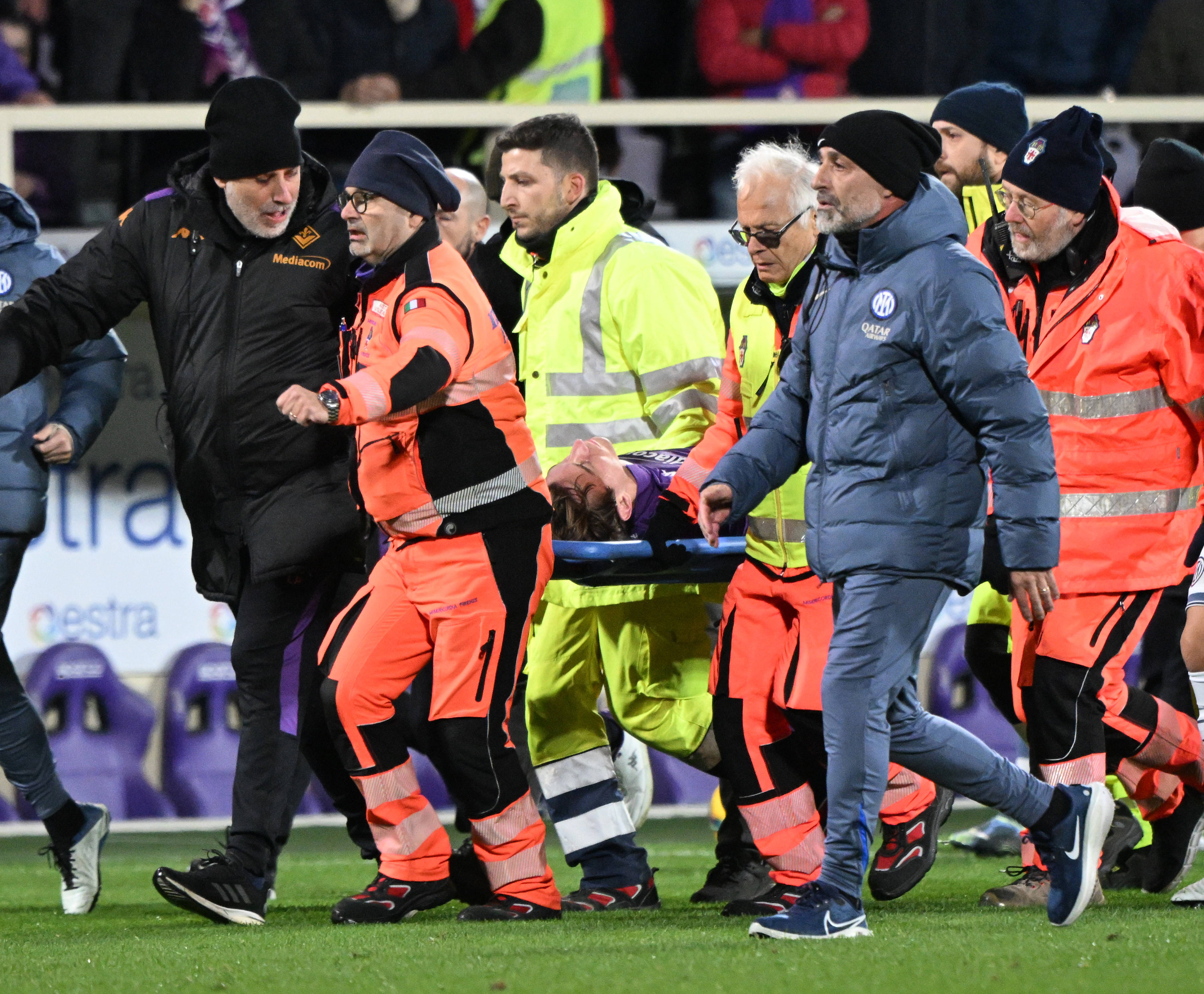 佛罗伦萨首次战胜对手,球队士气高涨 佛罗伦萨首次战胜对手,球队士气高涨