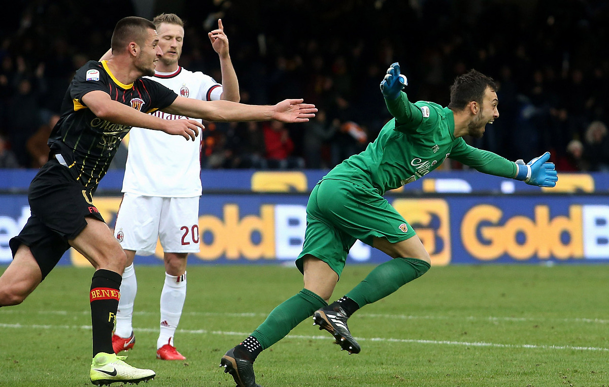 罗马遭遇帕尔马逆袭,遭遇失利 罗马遭遇帕尔马逆袭,遭遇失利