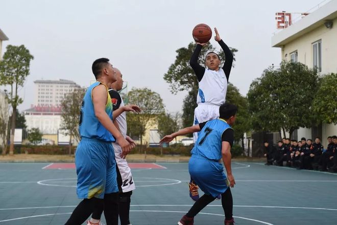 爱游戏体育下载-技术对抗激烈，精彩瞬间扣人心弦的简单介绍