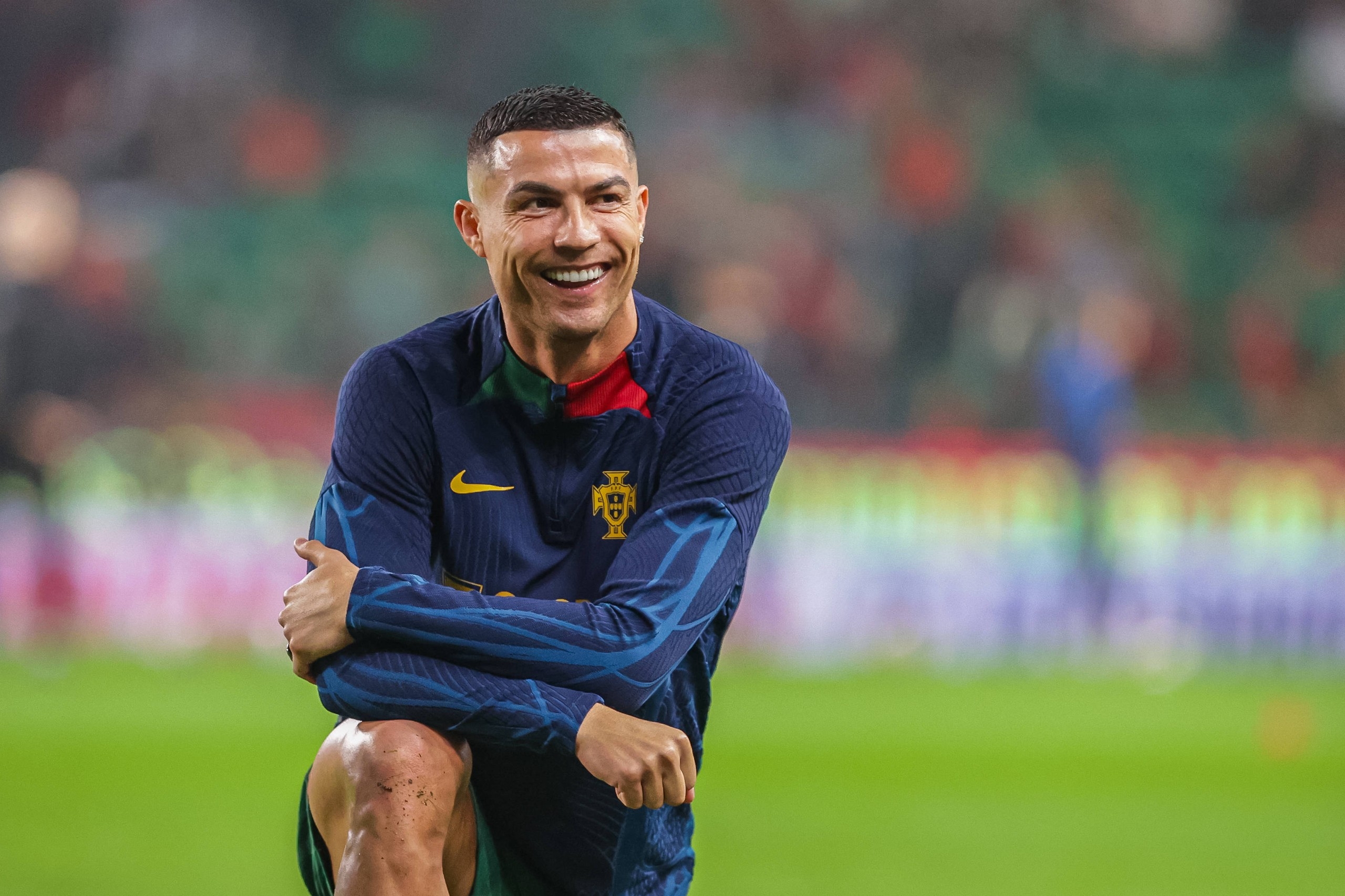 爱游戏官方入口-关于俄罗斯队取得两连胜，锁定欧洲杯参赛资格的信息