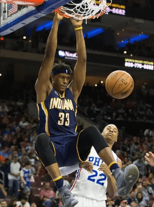 包含小牛力克快船!西文斯砍下40分刷新生涯纪录的词条 包含小牛力克快船!西文斯砍下40分刷新生涯纪录的词条