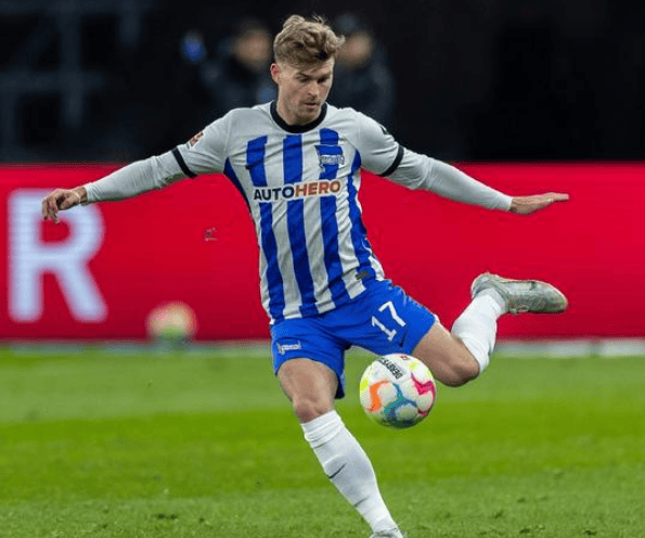 关于柏林赫塔遭遇沙尔克的逆转，遗憾失分的信息